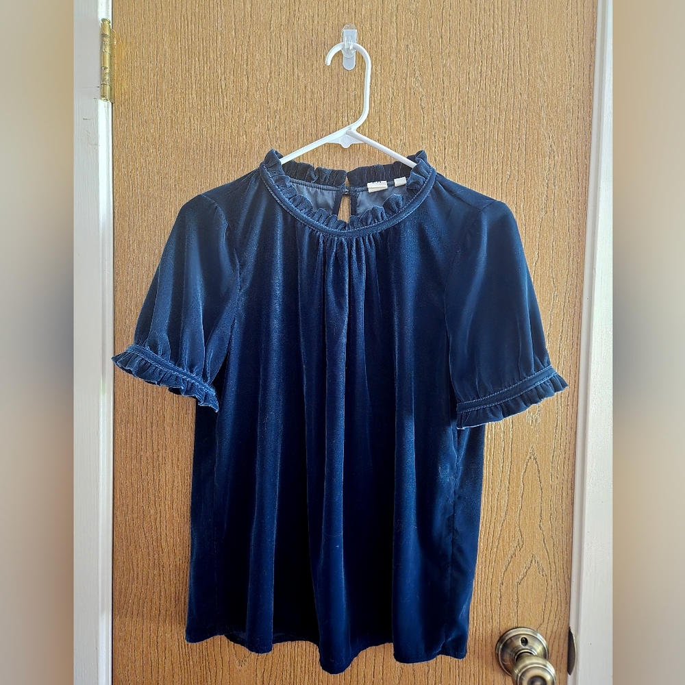 Elegant Navy Blue Velvet Top